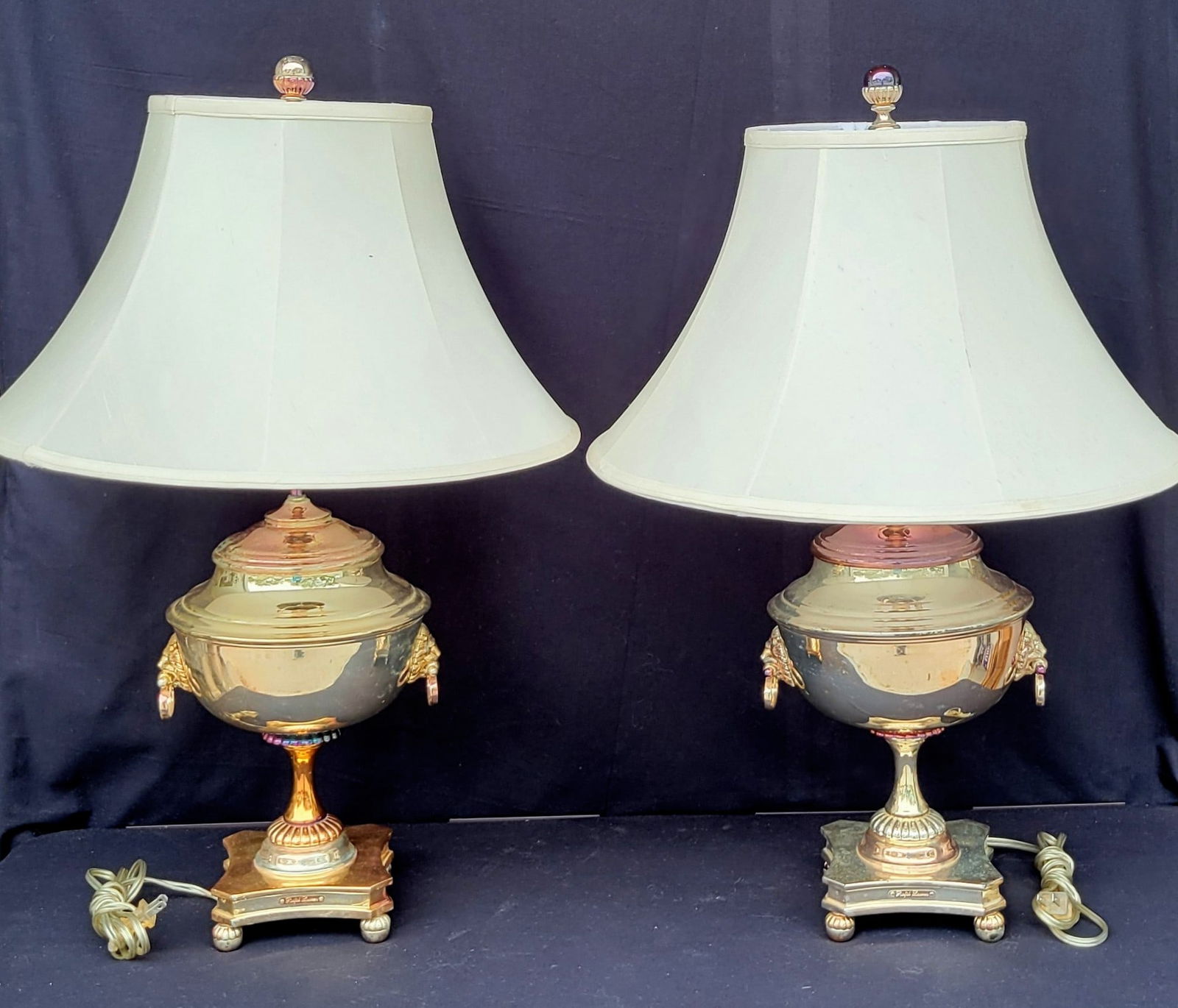 Jasan Estate Pair Large Ralph Lauren Ornate Silverplate Lion Mount Pedestal Urn Table Lamps (1 of 5)