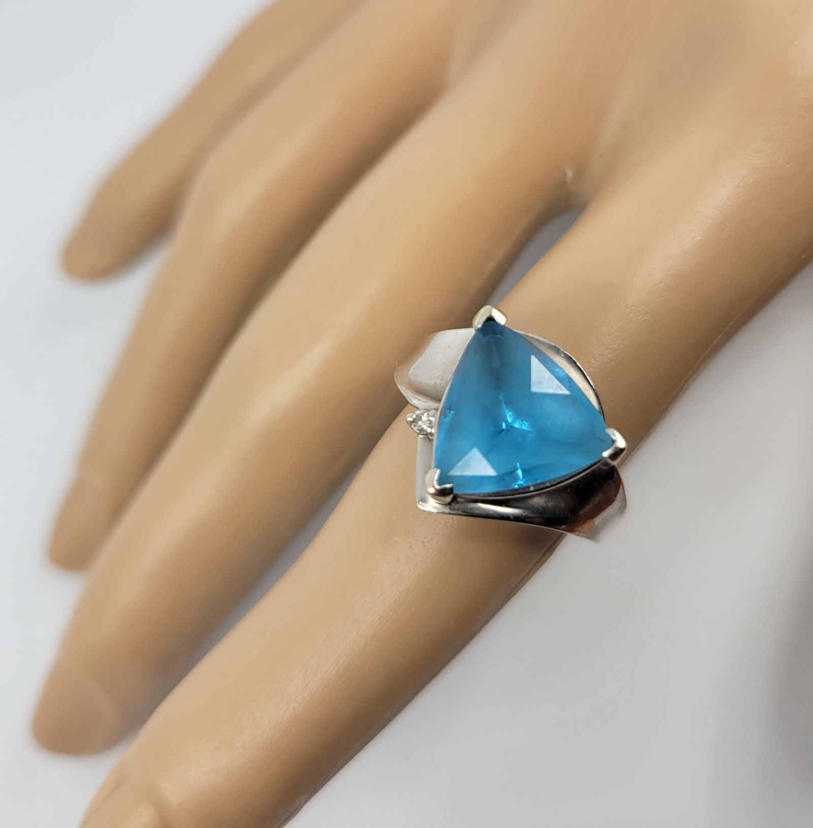 Klarich Collection Large Trillion Syn Aquamarine 14K Gold Diamond Melee Ring (1 of 2)