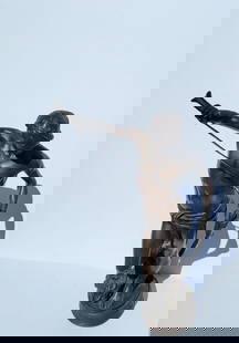 Marcie Classical David And Goliath Sword Male Nude Bronze Statue Sculpture Old Foundry Reduction: Marcie Classical David And Goliath Sword Male Nude Bronze Statue Sculpture Old Foundry Reduction Seal. Dimensions: 18.25in Weight: 10.5lbs Shipping: Visit StedmanShipping Dot Com for all info. Note