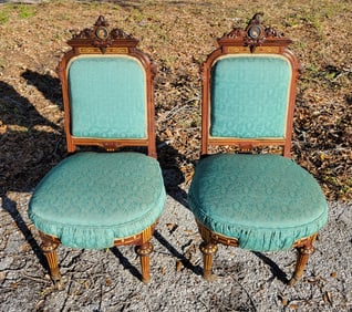 Pair Herter Quality Rosewood Portrait Painting Crest Gilt Victorian Renaissance Revival Side Chairs