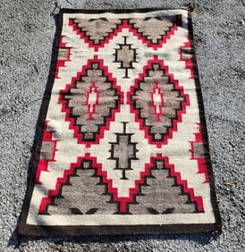 Vintage Native American Blanket Rug 37.5in x 59.25in Side By Side Diamonds