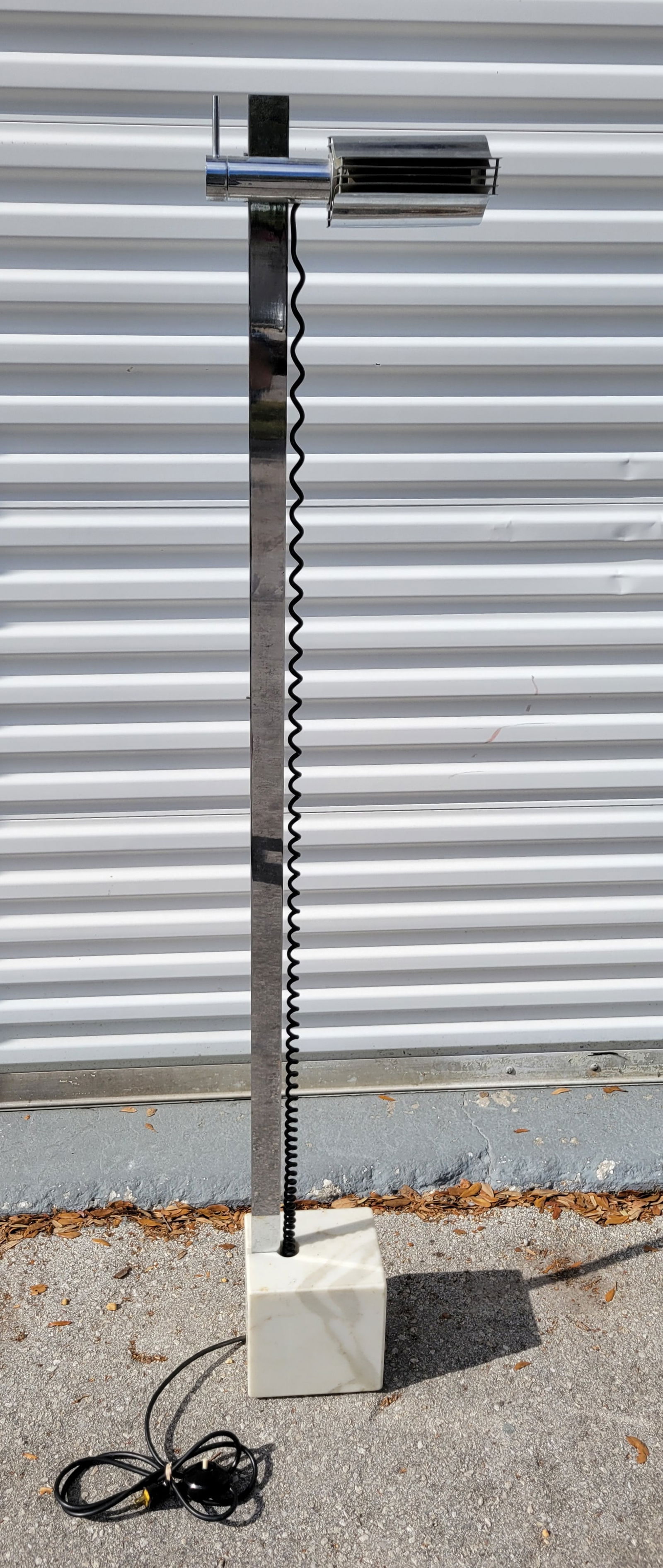 Vintage Mod Floor Lamp Chrome Marble Ribbed  Shade Foot Switch 63in (1 of 5)