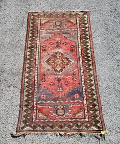 Vintage Geometric Carpet Persian Indo Persian Or Turkish Etc 42.5in x 79in