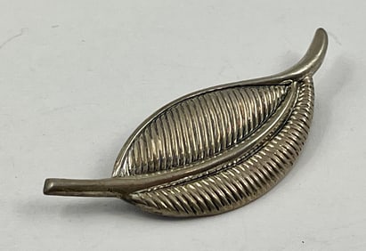 Vintage MCM Jewelart Sterling Silver Stylized Mid Century Modern Leaf Pin Brooch 0.12Tozt