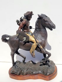 Lincoln Fox 18inch Bronze Native American Warrior On Horseback 1985 Statue Sculpture Animalier Figur