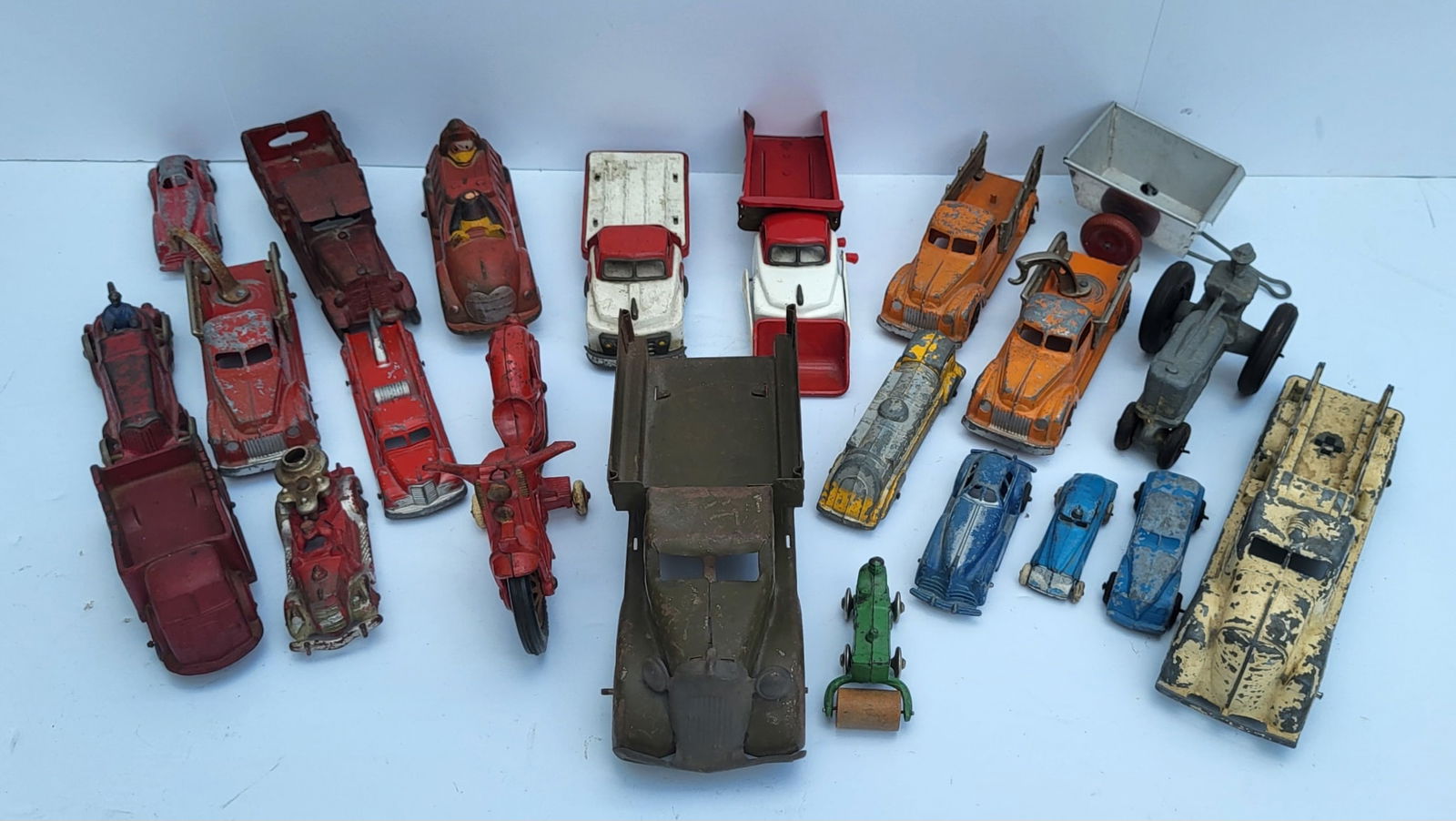 Lot 22 Vintage Antique Cast Iron Tin Etc Transportation Toys Incl Hubley Patrol Motorcycle A (1 of 2)
