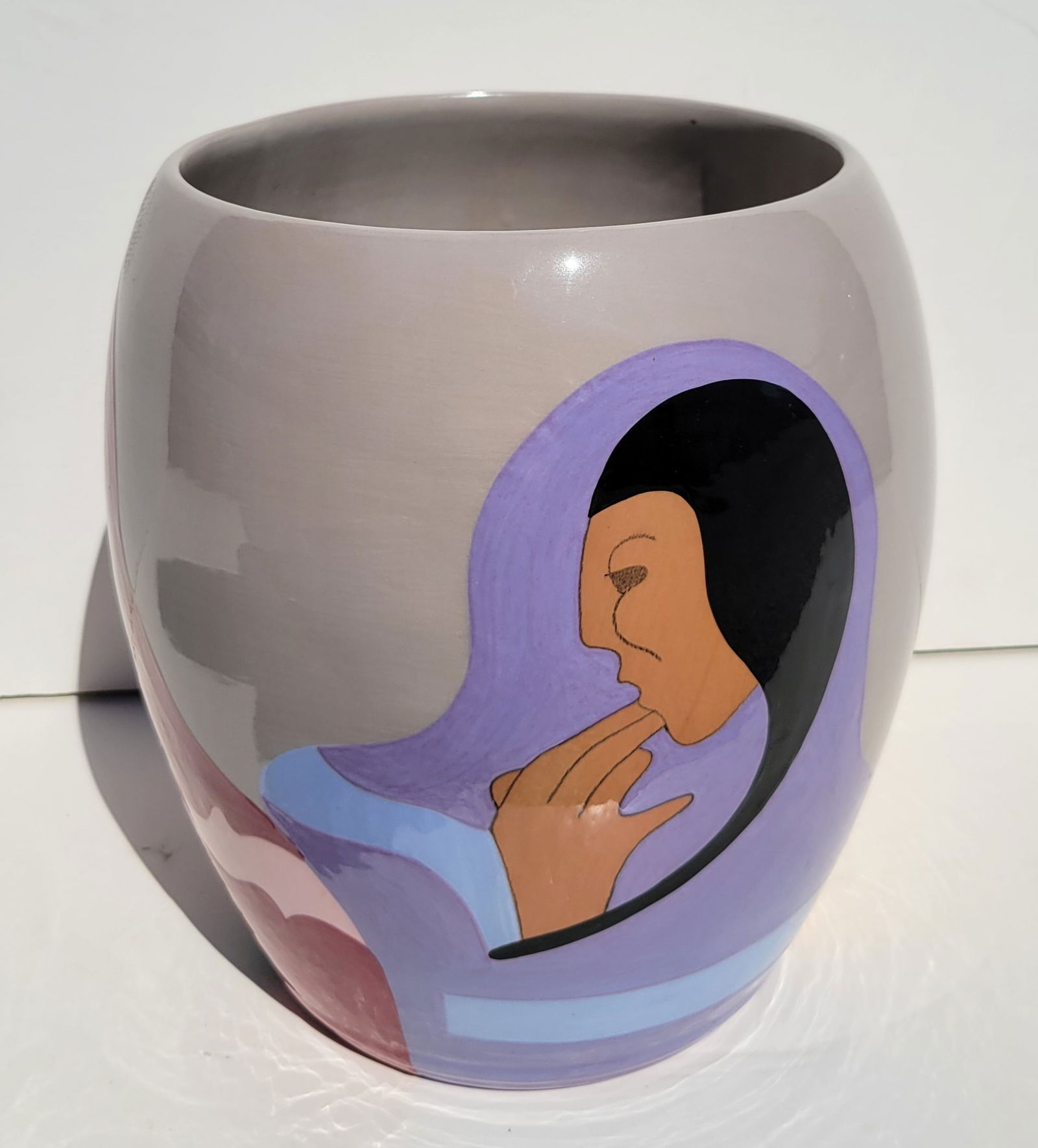 RC Gorman Vase The Joke State II AP Native American Art Pottery 9.75 Inch Vase Signed (1 of 5)