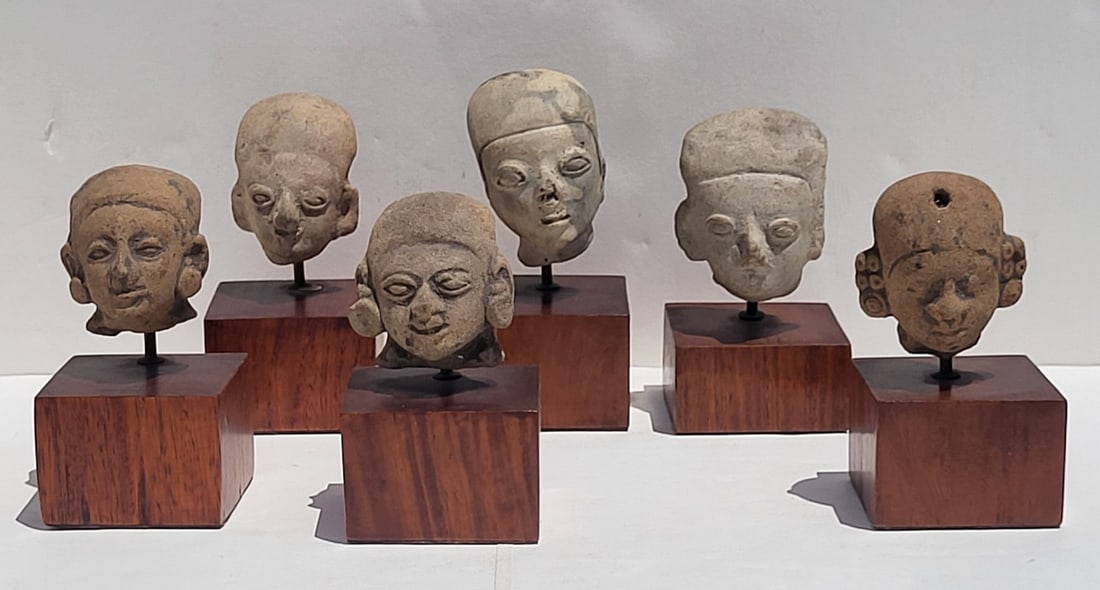 Collection 6 Pre Colombian Pottery Heads Average Height 2.25 Inches Plus Exhibition Stands (1 of 8)