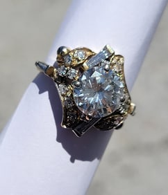 Estate Big White 2.5ct Diamond Round Brilliant With Inclusions 14k Cocktail Melee Setting 2.9Tdwt