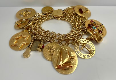 Massive 114dwt 177g 14k Gold 19 Charm Bracelet