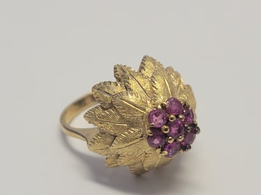 Hollywood Regency 18k Yellow Gold Ruby Vintage Cocktail Ring 6Tdwt 9.3Tg Aprox Size 9