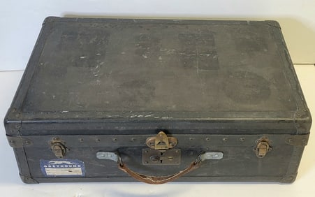 Antique Gossard French Suitcase Trunk Paris Luggage With Signed Leather Handle Tray 9 X 26 X 15.25 I