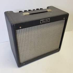 Fender Blues Junior Guitar Amplifier Amp Vintage