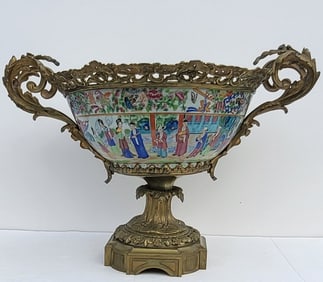 Large Bronze Mounted Rose Medallion Handled Pedestal Punch Bowl Chinese Porcelain Enamel Antique 16