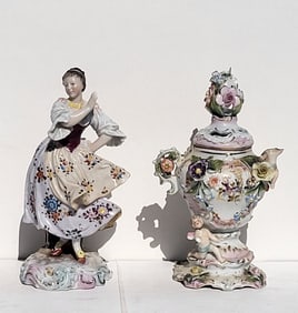 Lot 2 Meissen Manner 19c Continental Porcelain Each 6.25in Dancing Woman And Cherub Pedistal Lidded