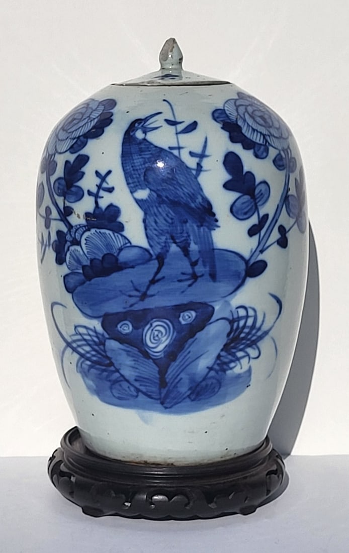 Antique Chinese Blue And White Bird Lidded Jar 12 Inches High Overall Porcelain: Antique Chinese Blue And White Bird Lidded Jar 12 Inches High Overall Porcelain, 12 X 7.5 inches excluding 1.75 inch later export base, see condition report including for lid damages. See also the fol