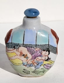 Signed Japanese Shunga Erotic Snuff Bottle Vintage 2 Scenes 1st of 4