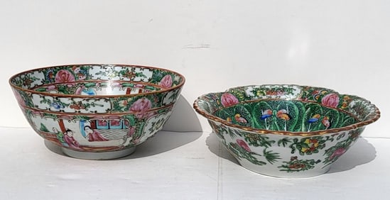 Lot 2 Antique Chinese Rose Medallion And Famille Verte Bowls 8in And 7.25in Diameters