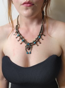 Arthur Williams Native American Silver Signed AJW Small Turquoise Squash Blossom 1.4Tozt Necklace 19