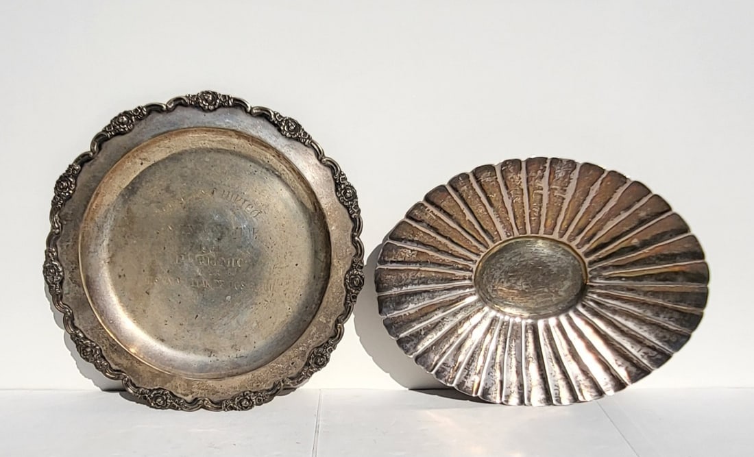 Lot 2 Solid Silver Tray And Bowl 36ozt Bogota Military School US Mission12in Trophy Platter And: Lot 2 Solid Silver Tray And Bowl 36ozt Bogota Military School US Mission 12in Trophy Platter And Fluted 12.75in Oval Bowl. Tray marked .900 with interior trophy inscription, Bogota retailer label vers