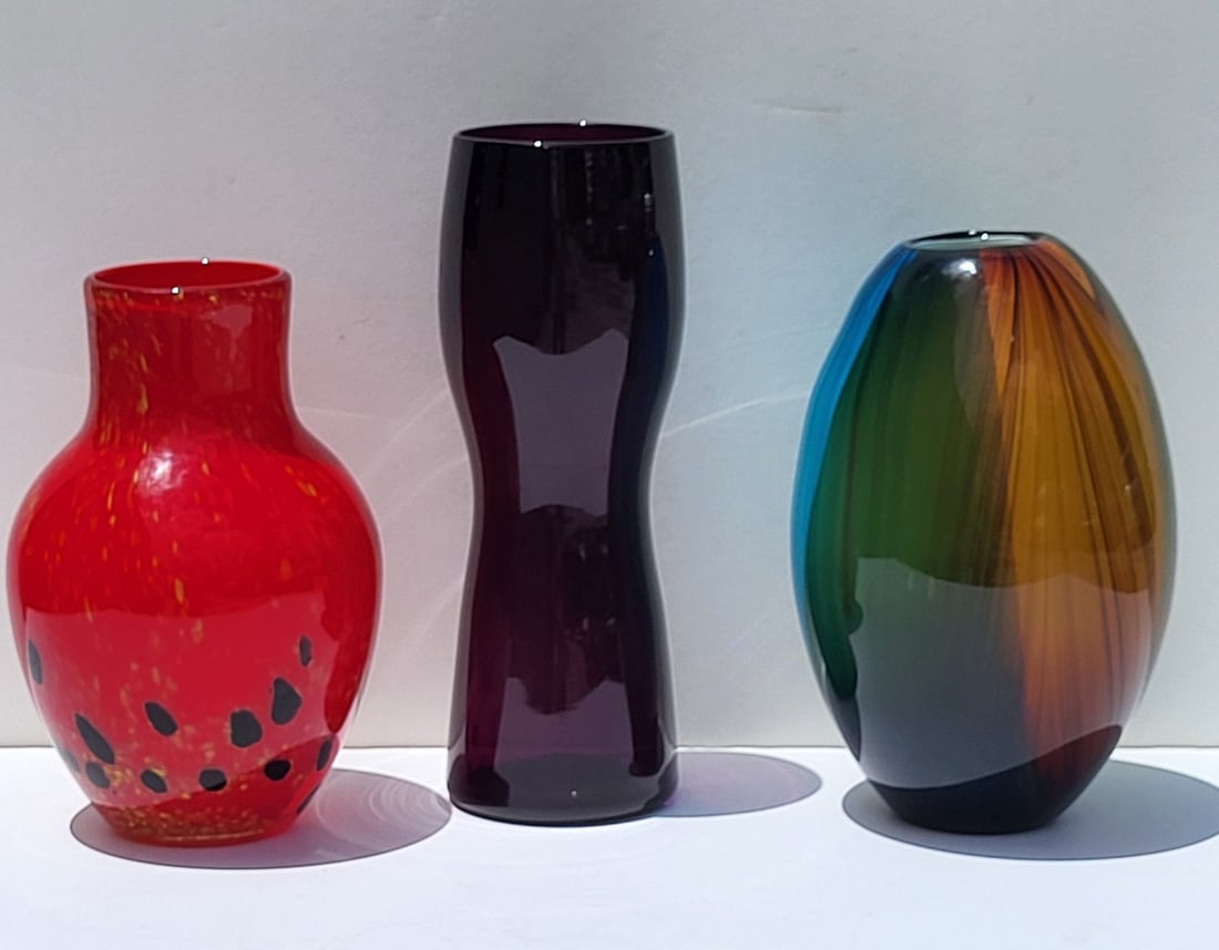 Lot 3 Contemporary Studio Art Glass Tall Vases With Pontil Marks 10 To 12.25 Inches High (1 of 9)
