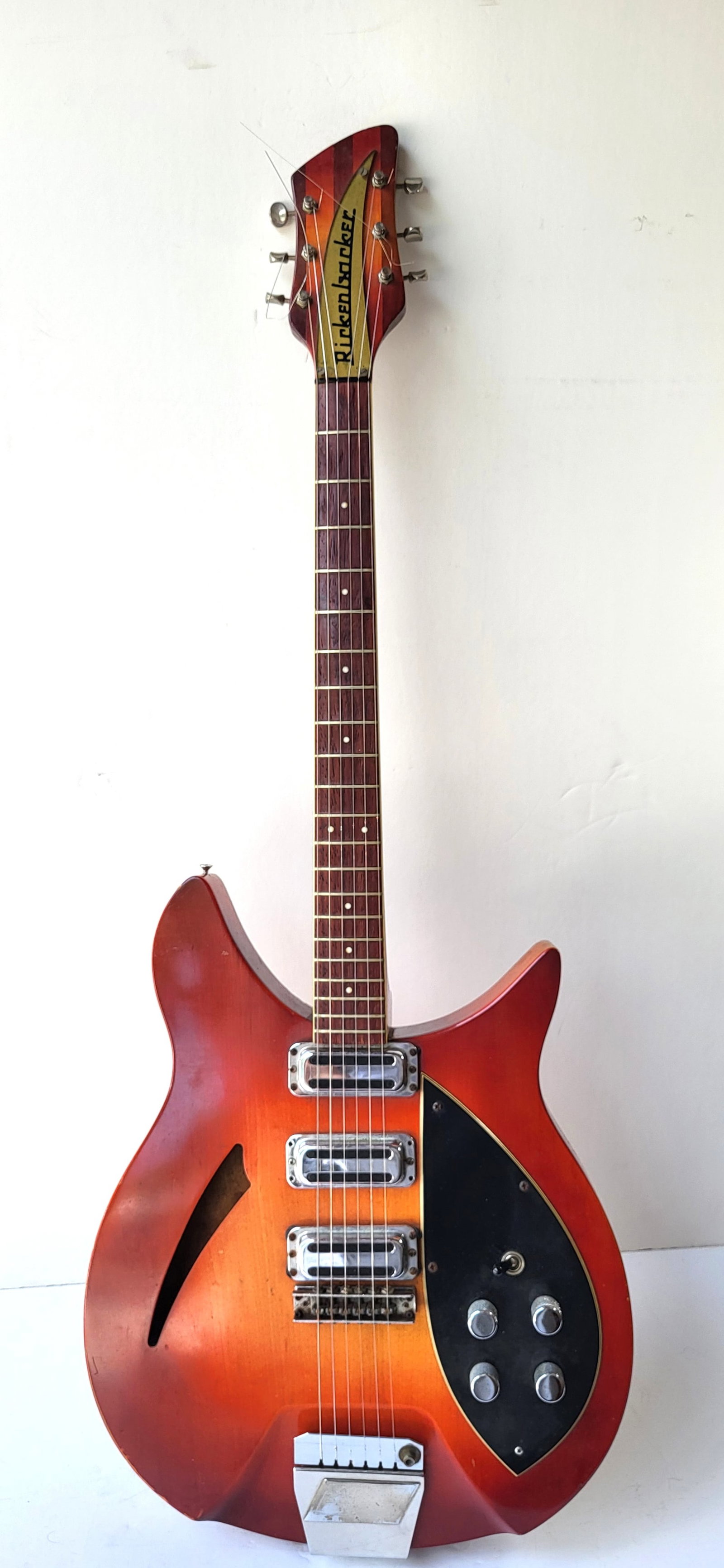 Vintage Rickenbacker 330 Three Pickup 6 String Electric Guitar FL Collection 2 Of 10 (1 of 9)