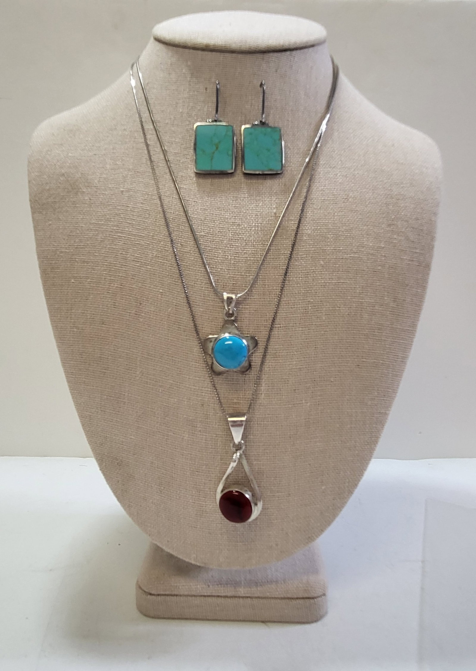 Estate Silver Southwest And Or Mexico 3 Item Jewelry Lot: Estate Silver Southwest And Or Mexico 3 Item Jewelry Lot, 2 synthetic or hardstone Mexico 925 sterling silver pendants on chains marked 925 of which one is marked Italian together with pair of turquoi