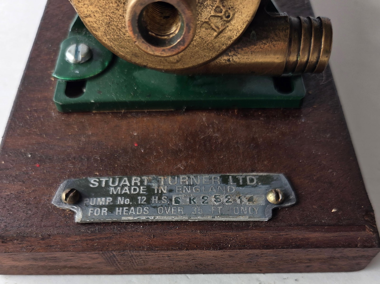 Stuart Turner Vertical Model No 12 Steam Engine - 3