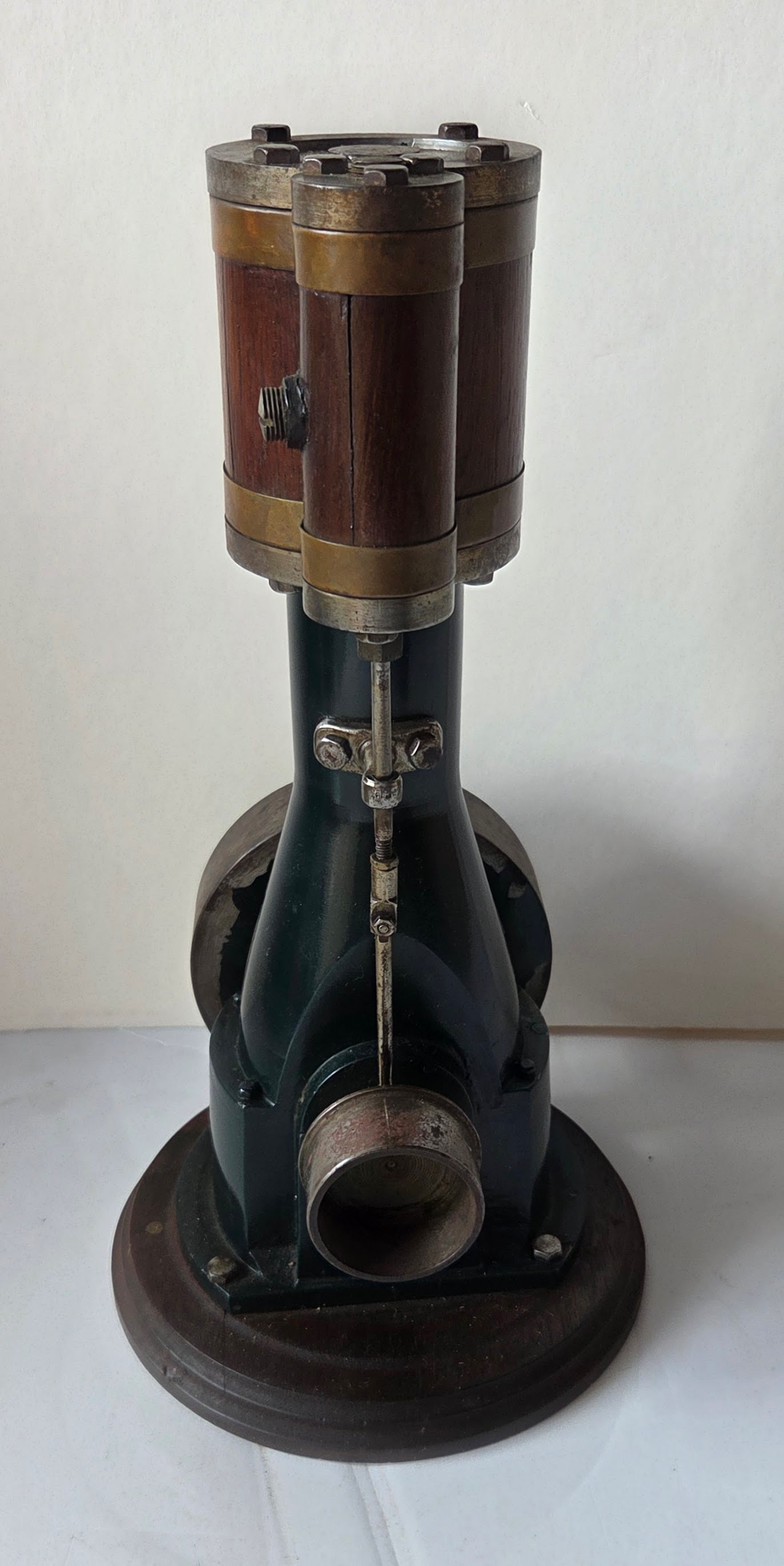 Vertical Live Steam Engine Model - 5