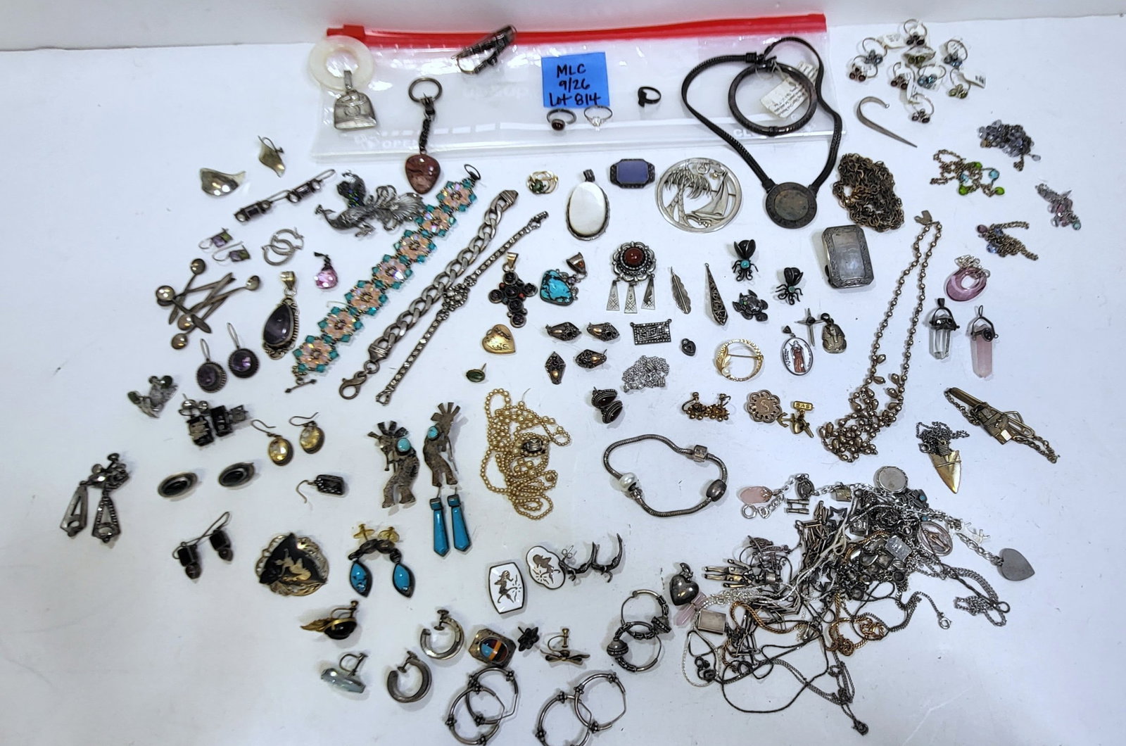 Estate Costume Jewelry Numerous Marked 925 Sterling Silver Plus Silver Tone Silverplate Costume Gold: Estate Costume Jewelry Numerous Marked 925 Sterling Silver Plus Silver Tone Silverplate Costume Gold Tone And More One of An Incredible 150 Lots. Most of the costume jewelry descriptions in this colle