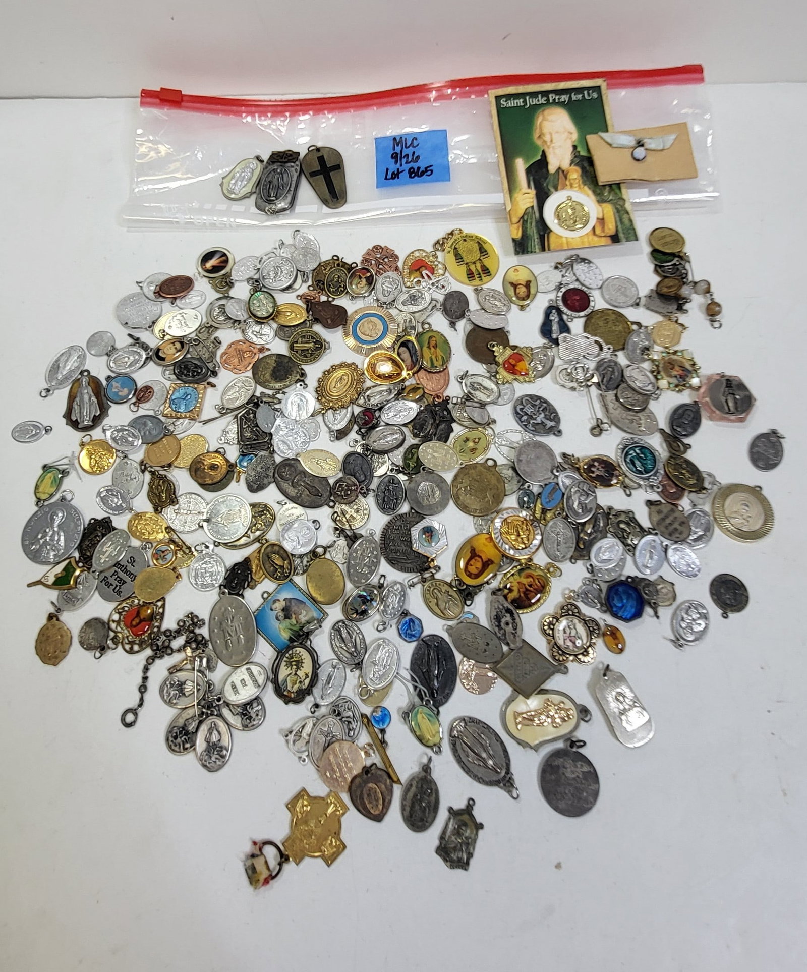 Estate Costume Jewelry Over 250 Vintage Christian Incl Catholic Church Religious Medals Charms No: Estate Costume Jewelry Over 250 Vintage Christian Incl Catholic Church Religious Medals Charms No Precious Metals One of An Incredible 150 Lots. Most of the costume jewelry descriptions in this collec