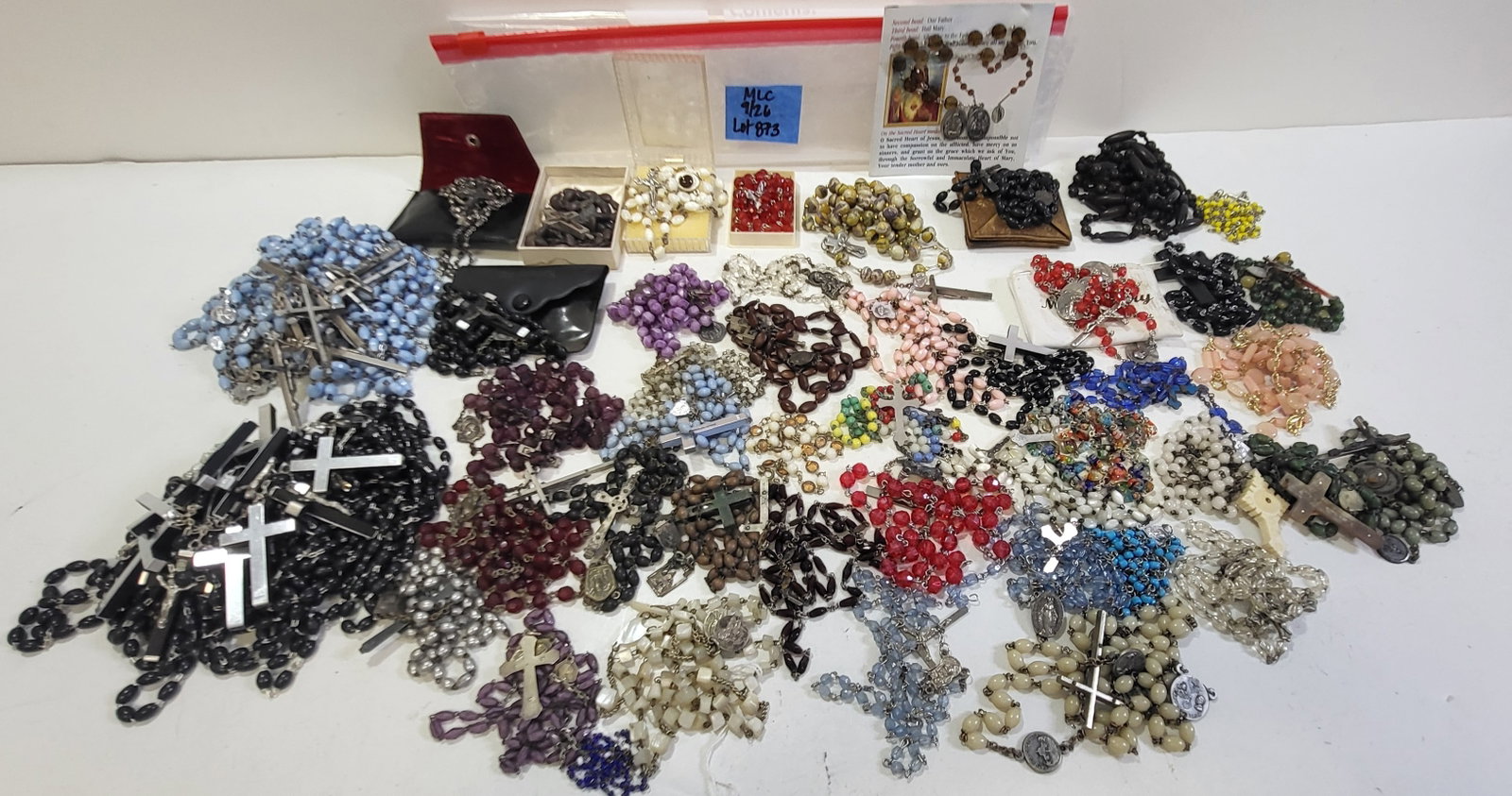 Estate Costume Jewelry 40 Pc Vintage Christian Incl Catholic Church Rosary Prayer Beads Religious (1 of 2)