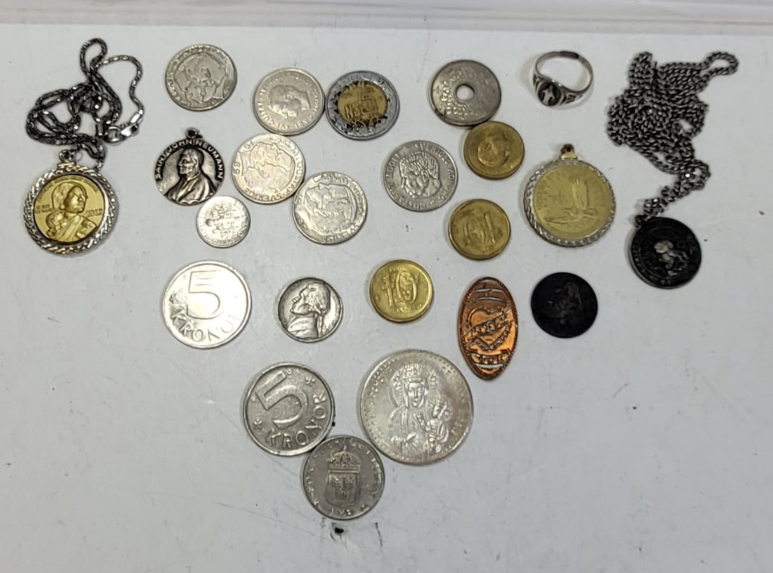 Estate Costume Jewelry 2 Sterling Christian Medallions Unmarked Silver Ring Plus 20 Non Precious (1 of 2)