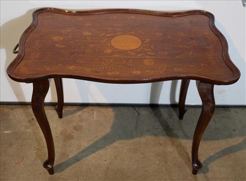 Queen Anne mahogny inlaid serving table (1 of 2)
