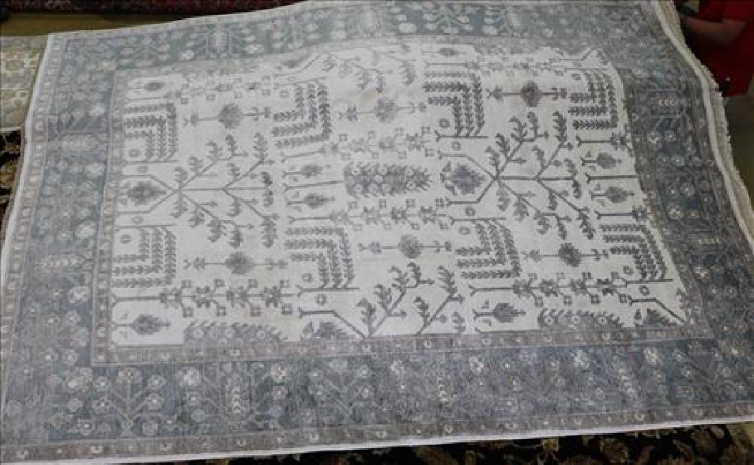 Antique Silk Oushak rug, 8 x 10 (1 of 3)