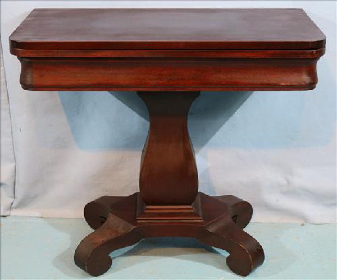 Mahogany Empire game table with pumpkin base (1 of 3)