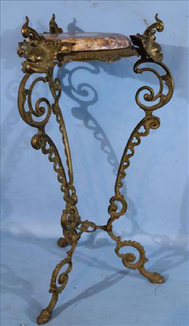 Brass plant stand with round rouge marble (1 of 4)