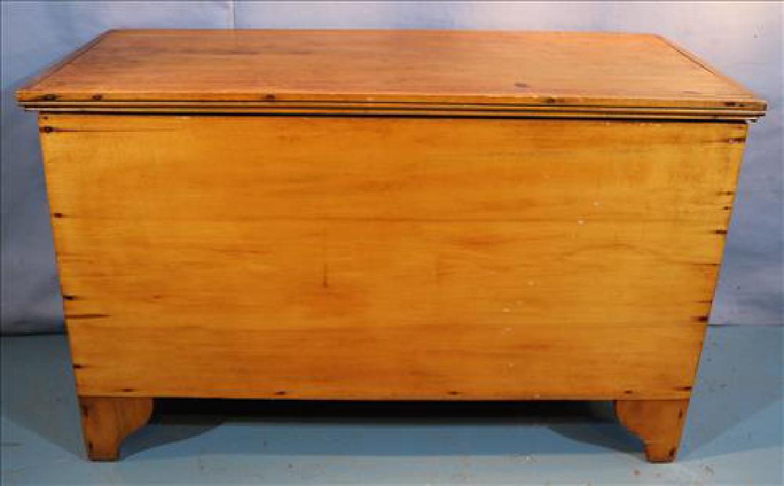 Primitive pine blanket box, 25 in. T, 40 in. W, 18 in. (1 of 4)