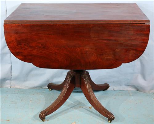 Federal drop leaf table with 1 drawer (1 of 3)