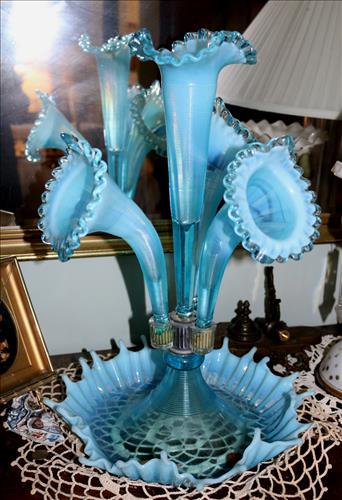 Blue Fenton glass epergnes with 3 trumpets: Blue Fenton glass epergnes with 3 trumpets, 17.5 in. T.