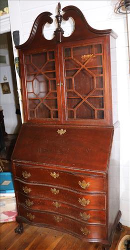 Mahogany Governor Winthrop Secretary: Mahogany Governor Winthrop Secretary, 82T, 35W, 20D
