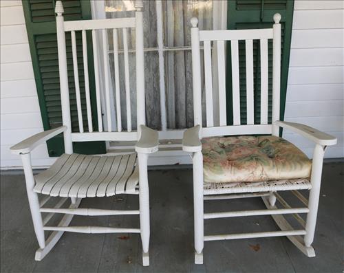 2 pc Old White Wooden porch Rockers: 2 pc Old White Wooden porch Rockers 560T, 26 W, 20D