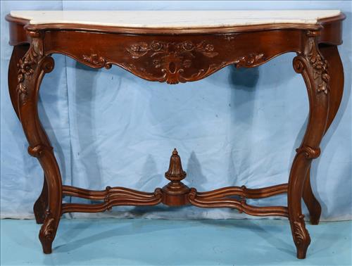 Carved walnut Victorian console table: Walnut Victorian console table with carved roses, 39.5 in. T, 58.5 in . W, 19 in. Dia.