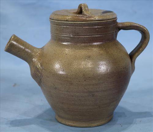 Salt glaze coffee pot by Ben Owens: Salt glaze coffee pot by Ben Owens, 7.5 in. T, 9.5 in. H-S