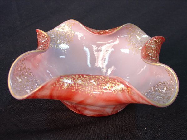 Loetz, Marmoriertes Carneol Platter: Loetz, Marmoriertes Carneol Platter, Pigeon Blood Swirl on Pink Opalescent Art Glass Center Bowl with Gold and White Enameling with Ruffled Rim 4 in. T. X 10.50 in. Dia.