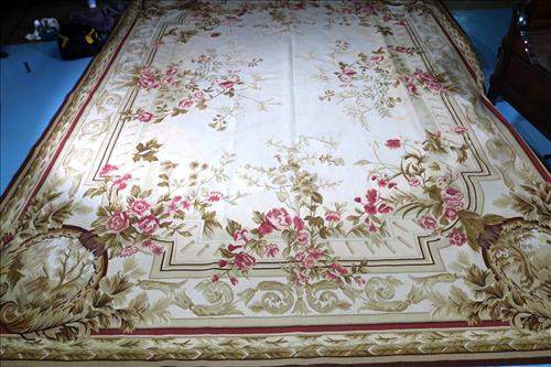 Large needlepoint rug, beige with red roses (1 of 5)