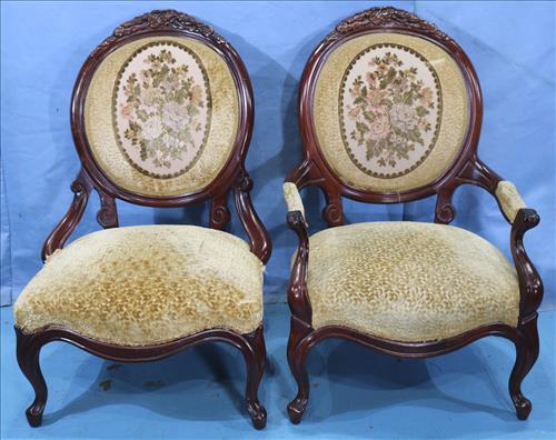 Pair of mahogany Victorian parlor chairs (1 of 4)