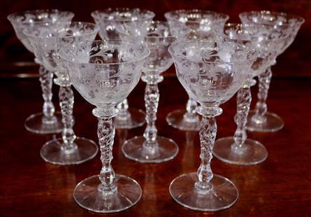 9 pieces of Fostoria etched wine glasses: 9 pieces of Fostoria etched wine glasses, 5.5 in. T.