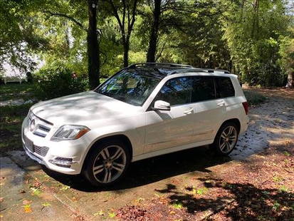 2014 GLK 350 Mercedes, 83,000 miles, white in color: 2014 GLK 350 Mercedes, 83,000 miles, white color with leather and burl wood trim, tan and brown interior.