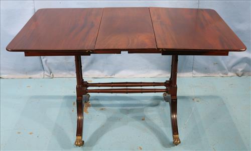 Apartment size console table to breakfast size (1 of 4)